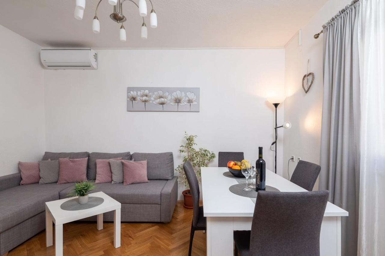 Apartment Beba 杜基拉特 外观 照片